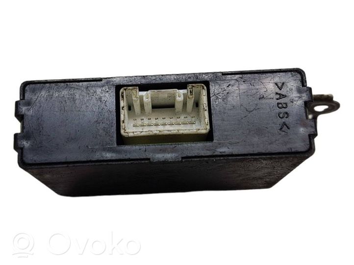 Toyota Land Cruiser (J120) Ilmastoinnin ohjainlaite 8748060050