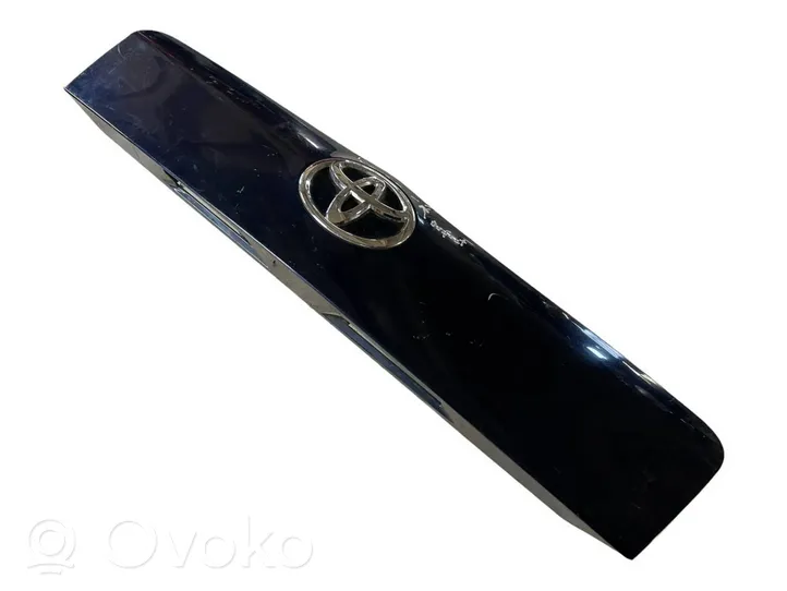 Toyota RAV 4 (XA30) Listwa oświetlenie tylnej tablicy rejestracyjnej 7680142070