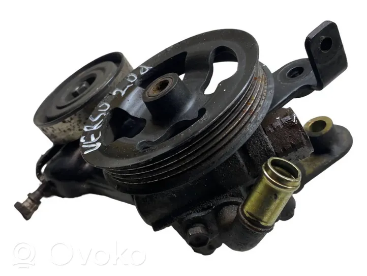 Toyota Verso Ohjaustehostimen pumppu 4431042090