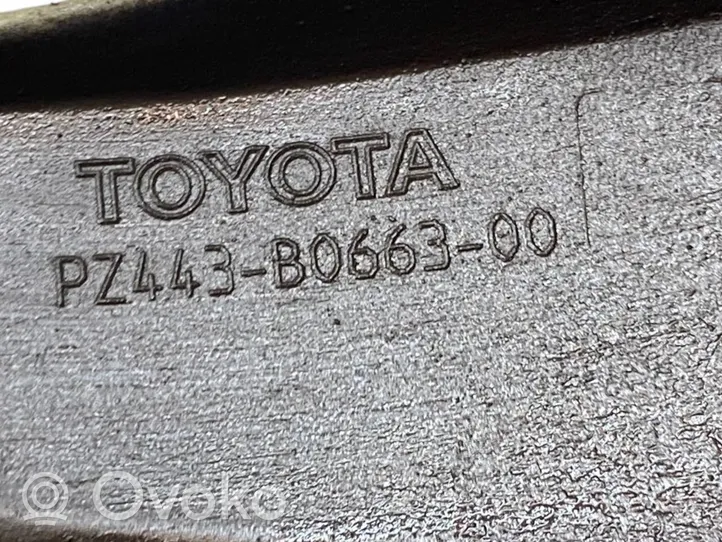 Toyota Yaris Kołpaki nieoryginalne R15 PZ443B066300