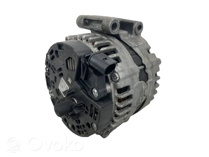 Mercedes-Benz S W221 Alternator 0121715114