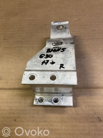 735721610 BMW 5 G30 G31 Radiator support slam panel bracket, 30.00  