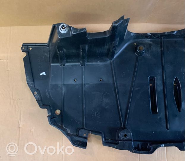 Toyota Corolla E210 E21 Osłona pod zderzak przedni / Absorber 5839902170