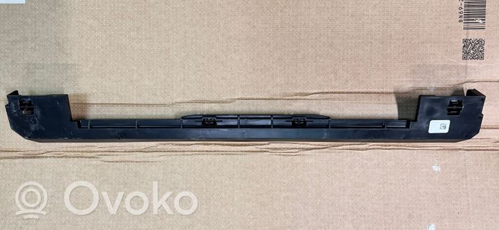 BMW X5 G05 Panel mocowanie chłodnicy / dół 17118589087