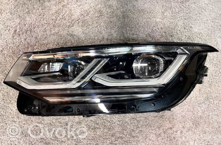 Volkswagen Tiguan Lampa przednia 5NB941081C