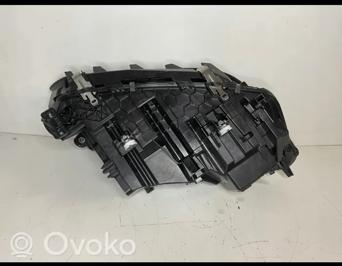 BMW X5 G05 Lampa przednia 9850411