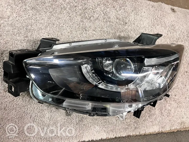 Mazda CX-5 Lampa przednia KA1F51040C