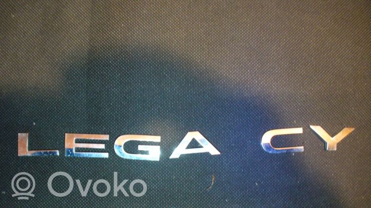 Subaru Legacy Mostrina con logo/emblema della casa automobilistica 