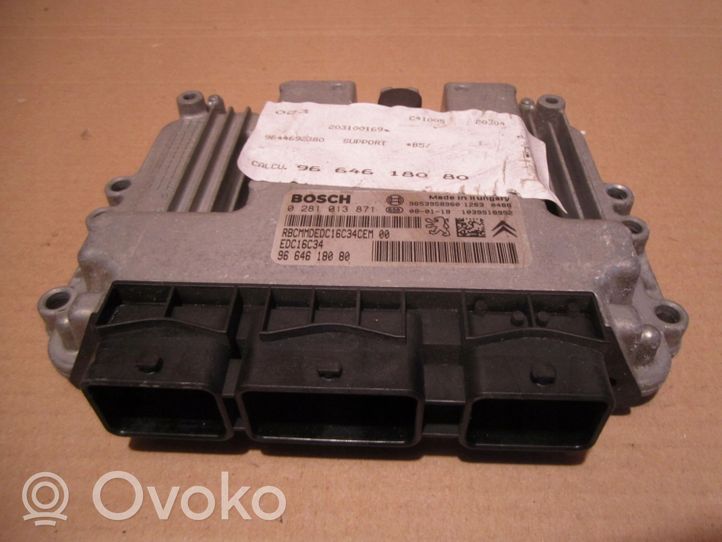 Citroen Berlingo Inne komputery / moduły / sterowniki 0281013871