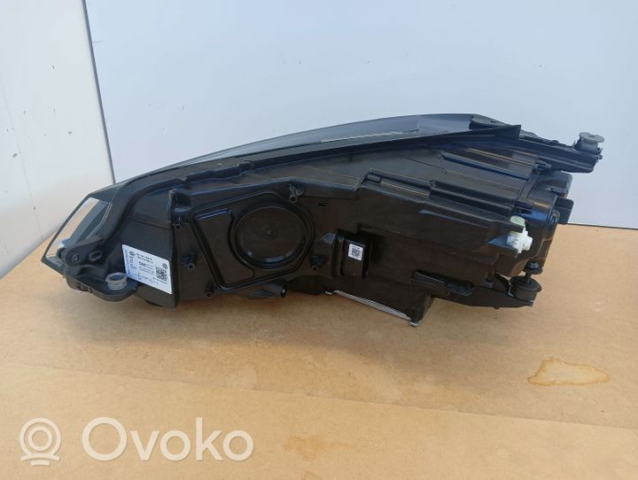 Volkswagen Golf VII Faro/fanale 