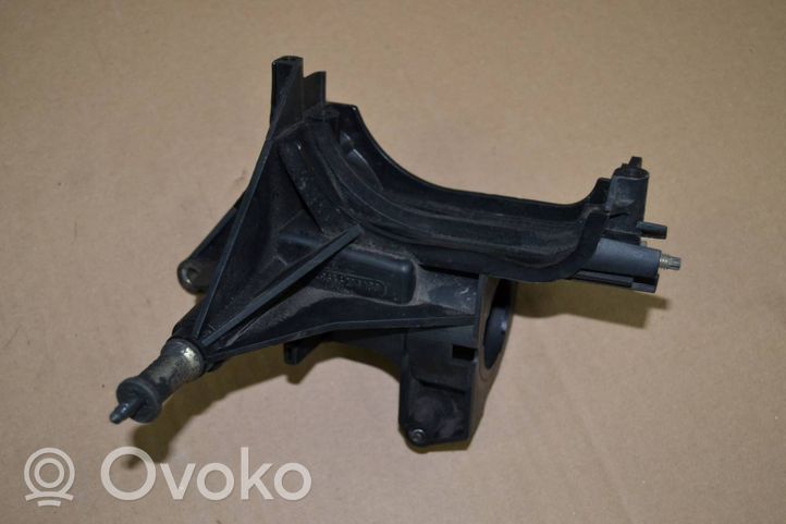 Ford Fiesta Staffa/supporto di montaggio del filtro carburante 9646231180