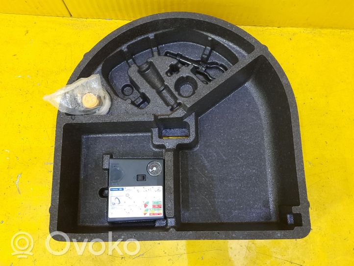 Ford B-MAX Kompresor do opon AV1119G381AC