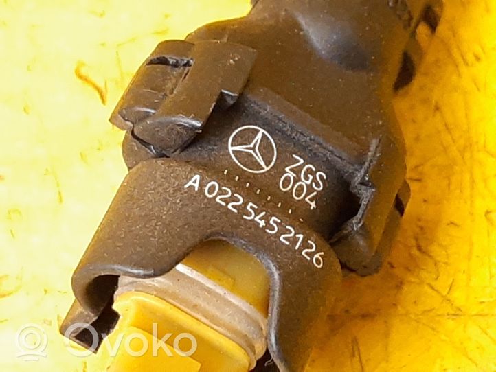 Mercedes-Benz Sprinter W907 W910 Czujnik temperatury spalin A0009059007