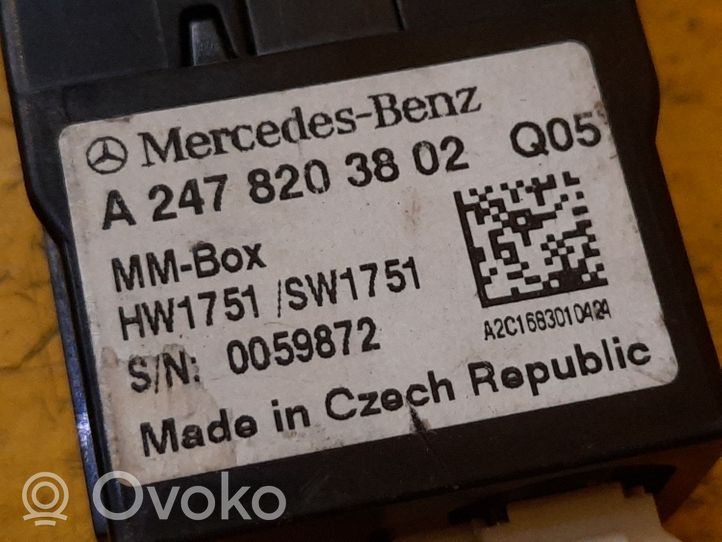 Mercedes-Benz B W247 AUX-pistokeliitin A2478203802