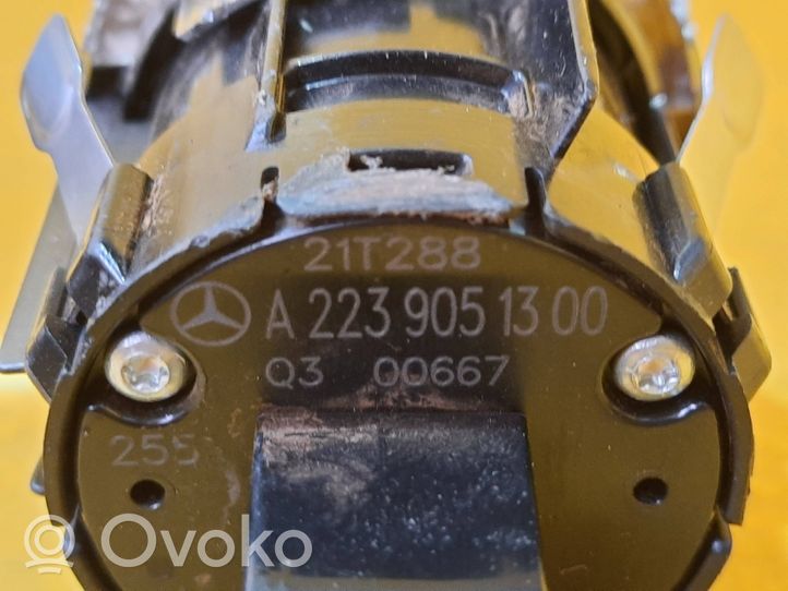 Mercedes-Benz E W213 Moottorin start-stop-painike/kytkin A2239051300