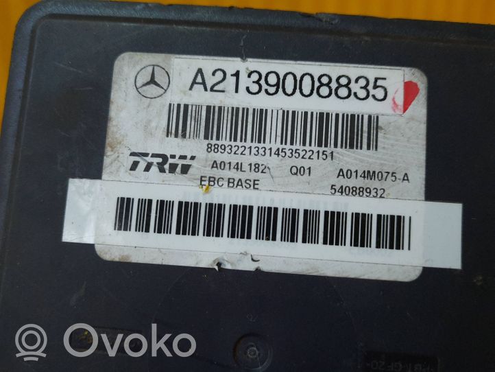 Mercedes-Benz E AMG W213 ABS-pumppu A2139008835