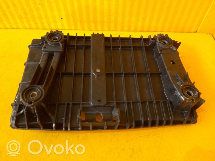 Mercedes-Benz E W238 Batteriegestell A2055463900