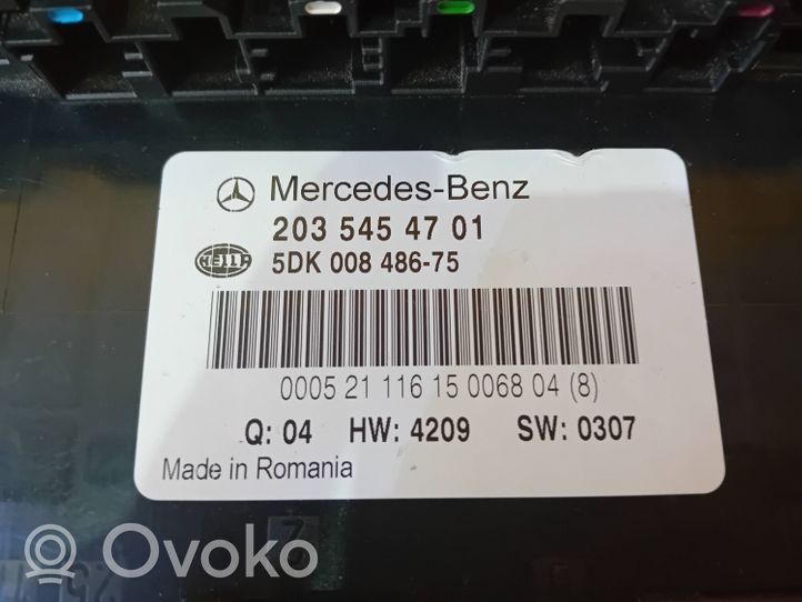 Mercedes-Benz C W203 Set scatola dei fusibili 2035454701