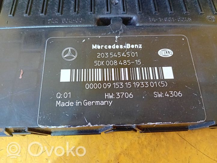 Mercedes-Benz CLC CL203 Saugiklių dėžė (komplektas) 2035454501