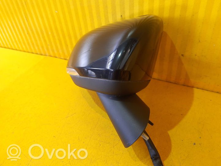 Volvo V60 Front door electric wing mirror 