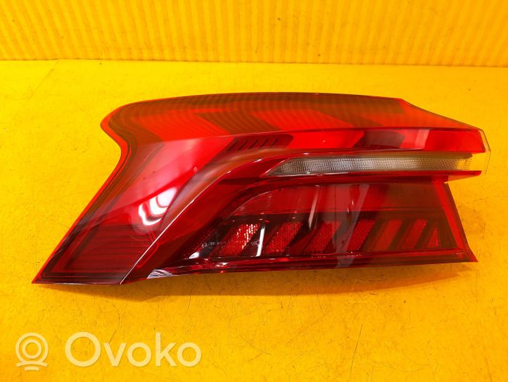 Audi E-tron GT Lampa tylna 4J3945091