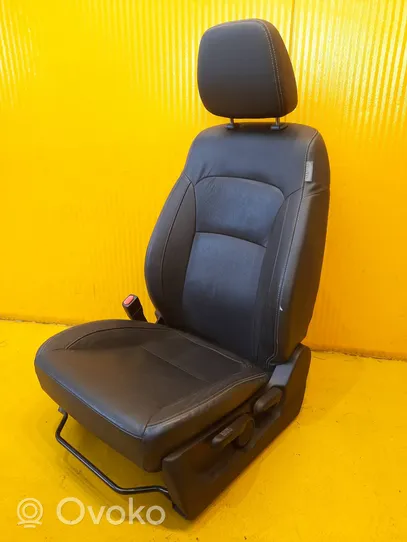 Suzuki SX4 S-Cross Fotel przedni kierowcy 