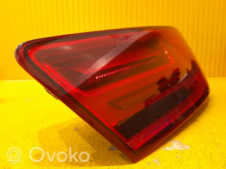 Audi Q7 4M Lampa tylna 4M0945094E