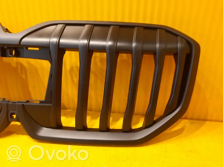 BMW 2 Active Tourer U06 Grille de calandre avant 9882243