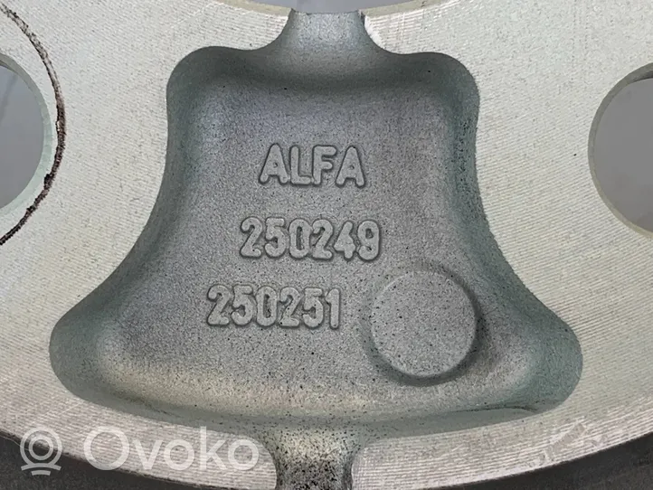 Alfa Romeo 8C R20 alloy rim 250249
