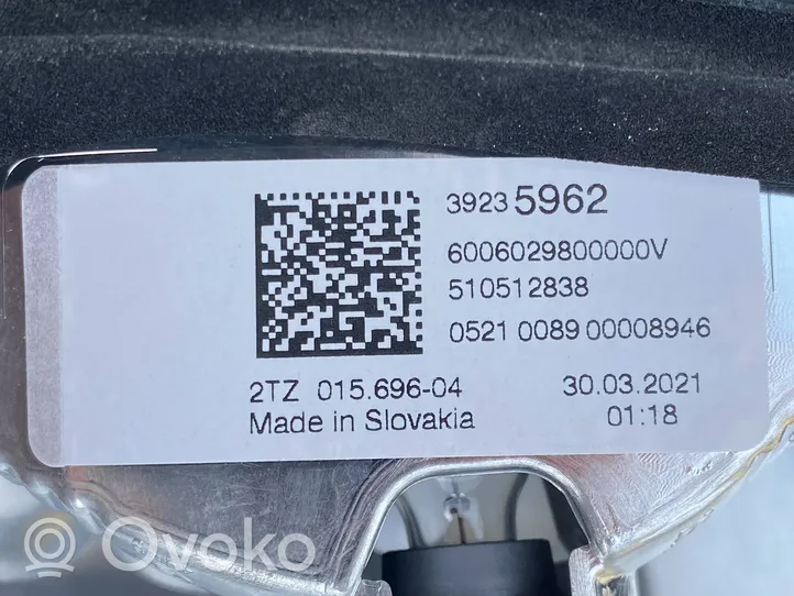 Opel Crossland X Takaluukun takavalot 39235962