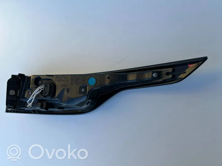 Land Rover Range Rover Velar Luci posteriori J8A2-13405-AG