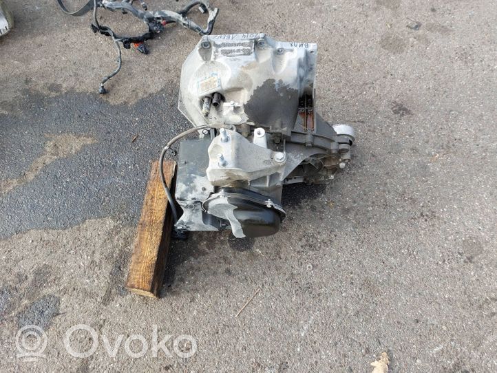 Ford B-MAX Mehāniska 5 ātrumu pārnesumkārba 2N1R7F096EB