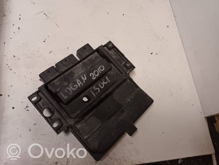 Dacia Logan VAN Sterownik / Moduł ECU 8201002106