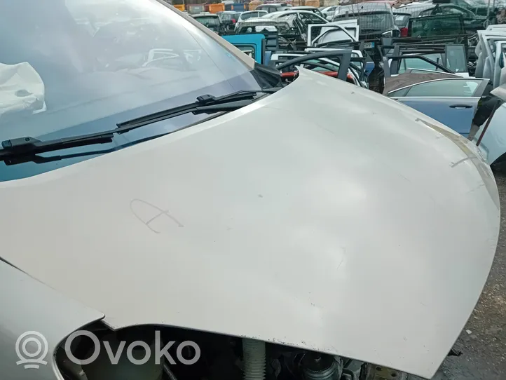 Peugeot Partner Pokrywa przednia / Maska silnika 