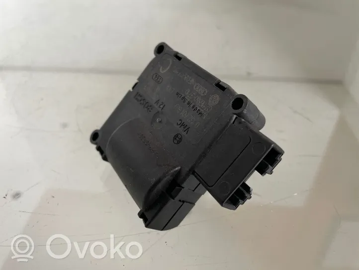 Audi A6 S6 C6 4F Moteur / actionneur de volet de climatisation 4F0820511B