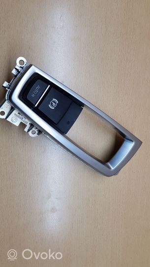 BMW X4 F26 Przycisk / Włącznik hamulca ręcznego 9385029
