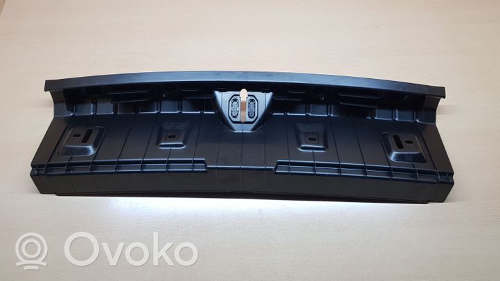 BMW 4 F32 F33 Rivestimento di protezione sottoporta del bagagliaio/baule 7284138