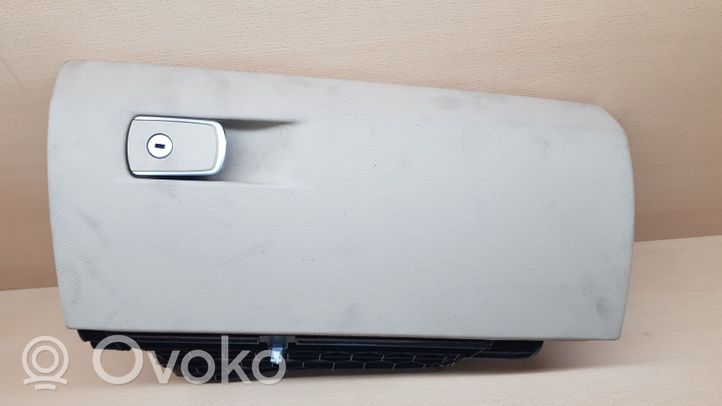 BMW 4 F32 F33 Schowek deski rozdzielczej / Komplet 9239347