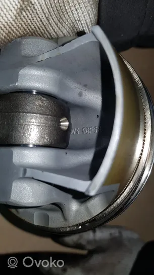 Porsche Macan Piston avec bielle 