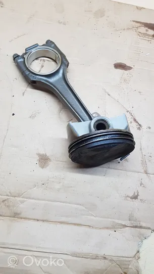 Porsche Macan Piston avec bielle 