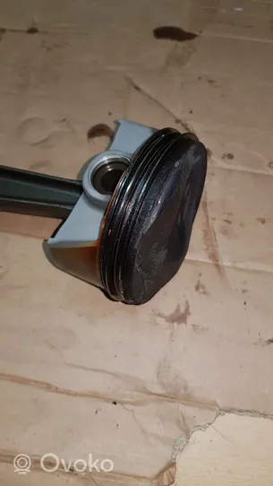 Porsche Macan Piston avec bielle 