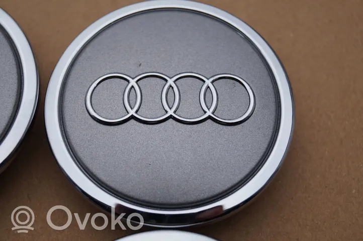 Audi A3 8Y Osłona nakrętki koła 