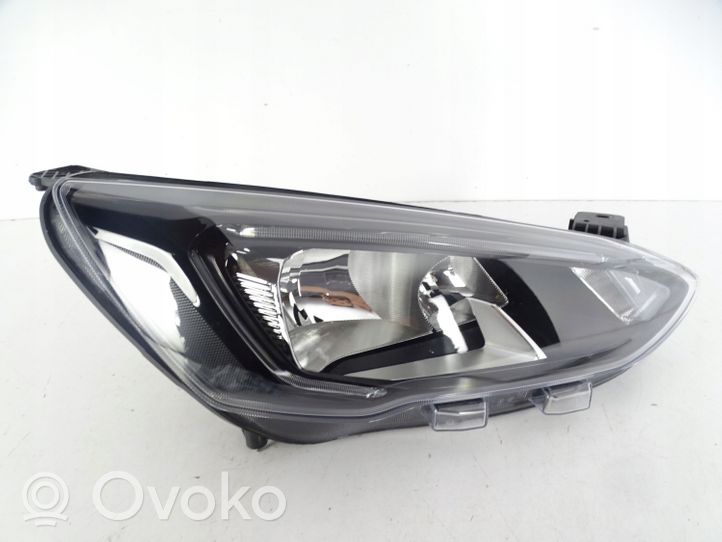 Ford Focus Lampa przednia 