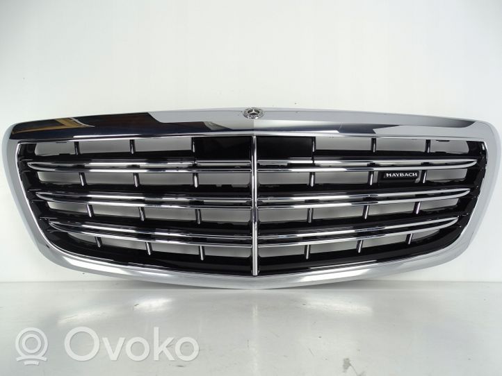 Mercedes-Benz S X222 Maybach Maskownica / Grill / Atrapa górna chłodnicy A2228807901