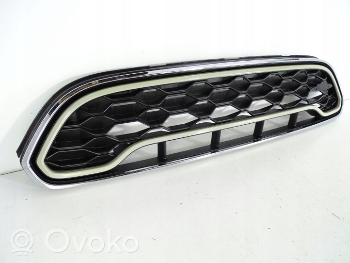 Mini Cooper Countryman F60 Maskownica / Grill / Atrapa górna chłodnicy 7405405