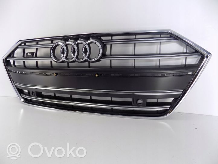 Audi A7 S7 4K8 Grotelės viršutinės 4K8853653D