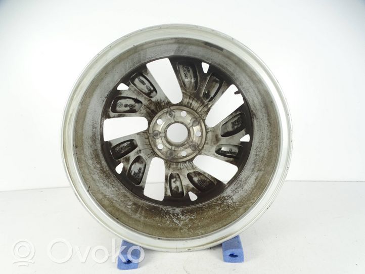 Volkswagen Golf VIII Cerchione in lega R17 5H0601025C