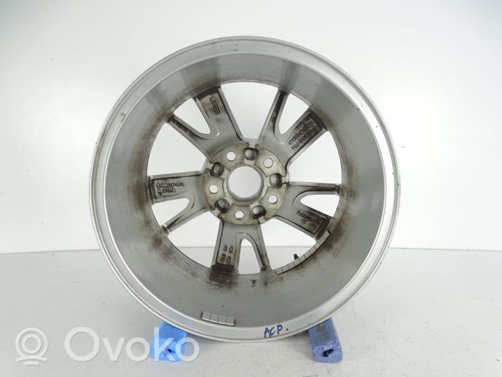 Audi A4 S4 B9 Felgi aluminiowe R16 8W0601025B