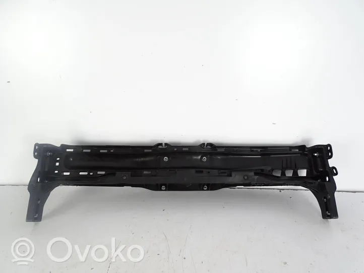 Toyota Yaris Cross Radiateur panneau supérieur d'admission d'air 53213K0011