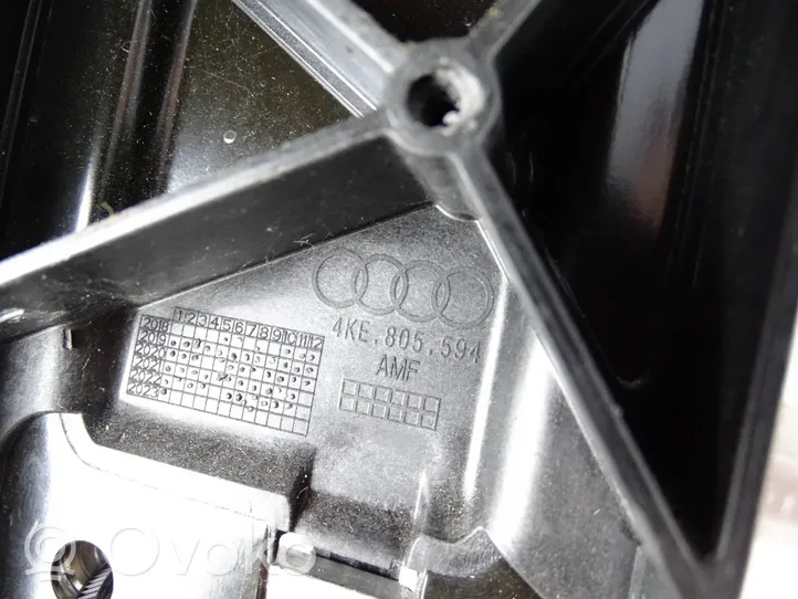 Audi e-tron Jäähdyttimen kehyksen suojapaneeli 4KE805594
